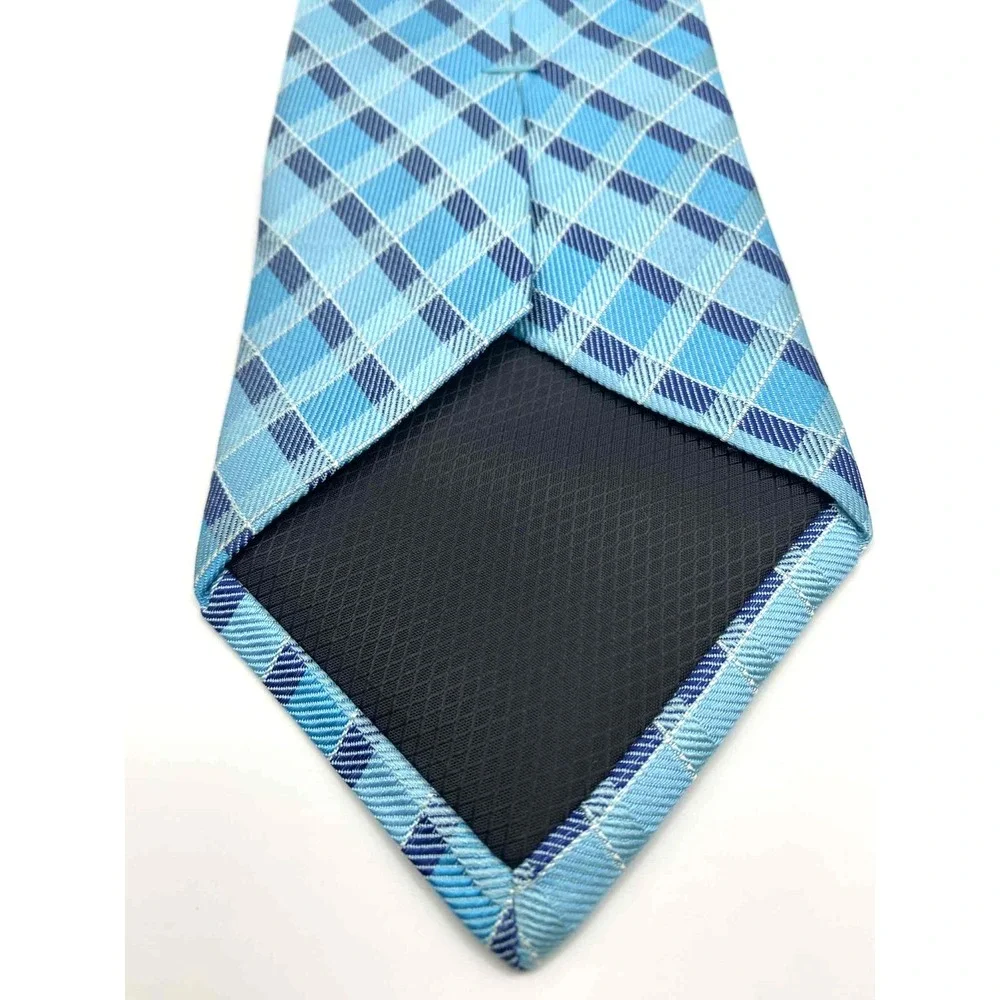 Nicole Miller‎ Men's Blue plaid 100% Silk NeckTie 3.5